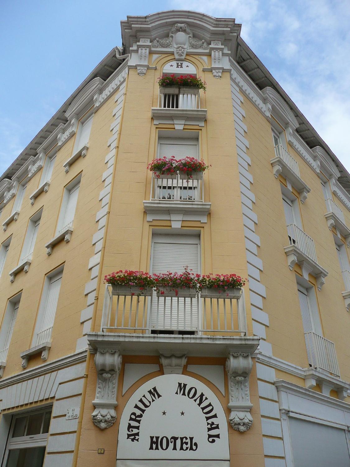 Hotel Atrium Lourdes Exterior photo